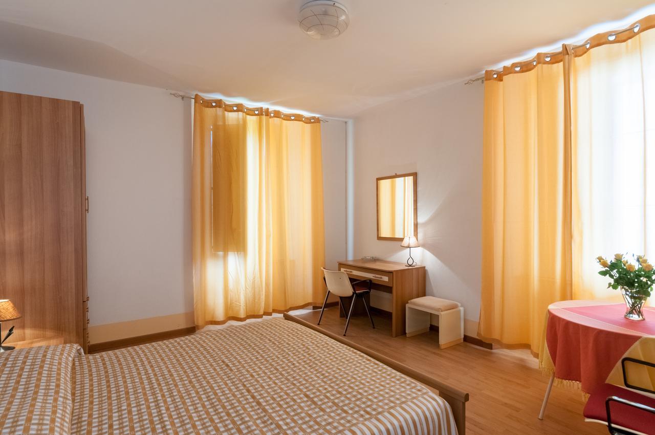 Al Villino Sunshine in villa con piscina ed idromassaggio SantʼAlfio Esterno foto